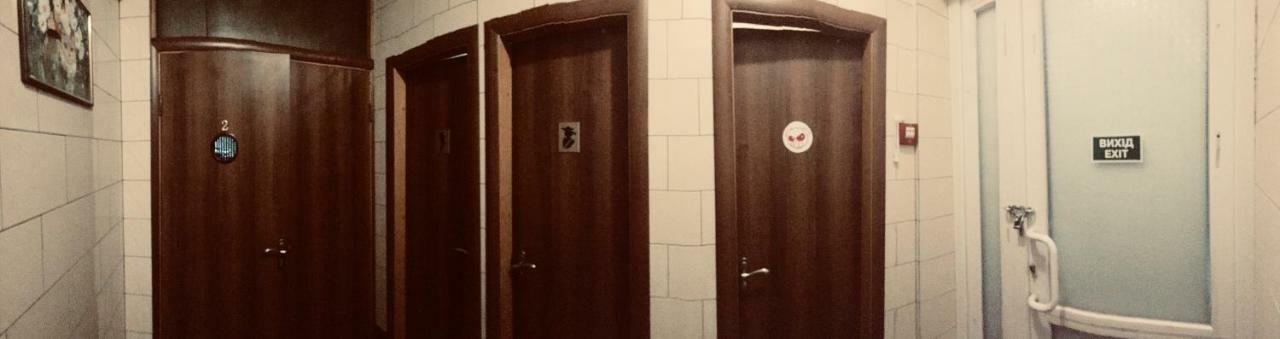 Hostel -Hotel Granat Rivne City Exterior foto